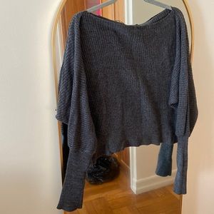 Max over the shouldtey grey sweat (cuffed sew at the arms)